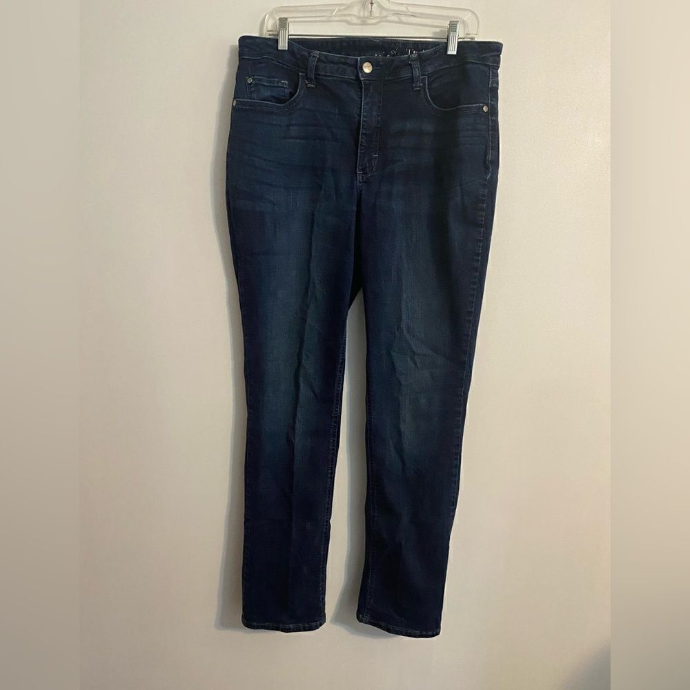 Lee Midrise straight leg jeans, size 16L
